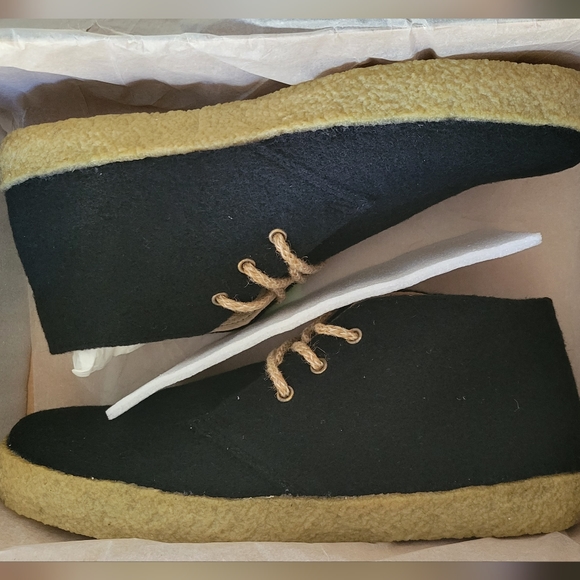 New 40 F-troupe Black Wool Chukka Style Shoes. - Picture 2 of 11